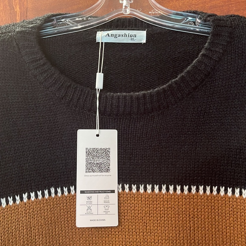 Sweater - Picture 2 of 2
